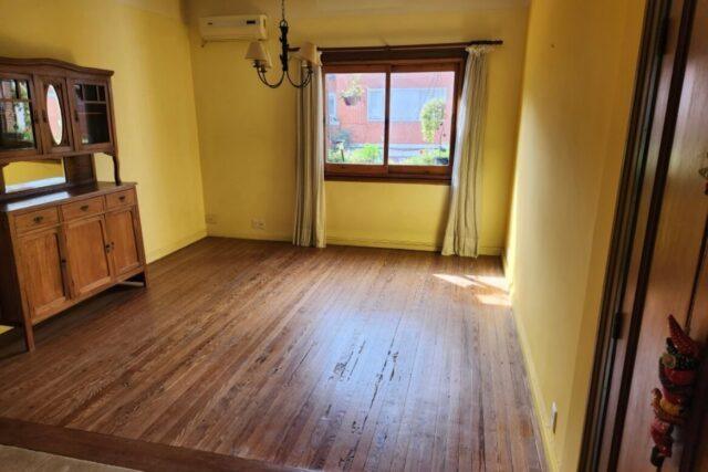 Apartamento reciclado en Pocitos: luz natural, comodidad y ubicación privilegiada